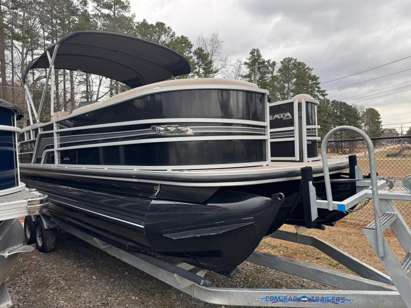 2017 Ranger Reata 243C