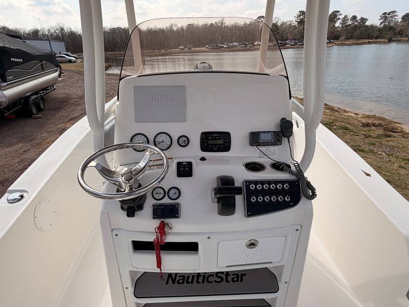 Boat Image 14