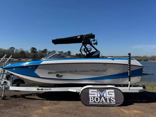2015 Nautique Super Air Nautique G21
