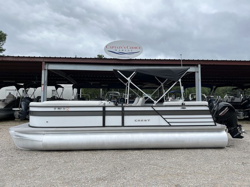 2022 Crest Classic 240 LX