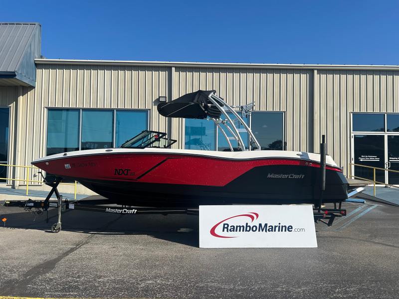 2016 Mastercraft NXT22