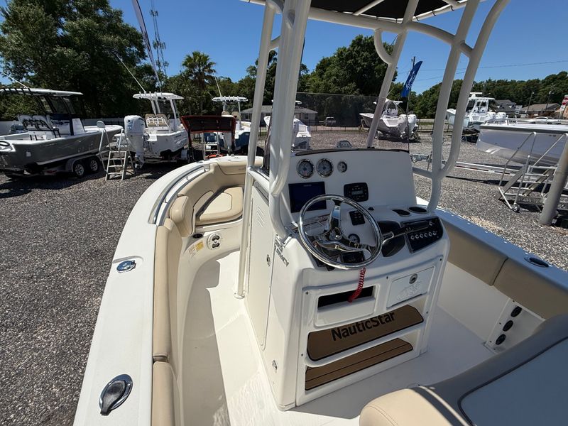 Boat Image 14
