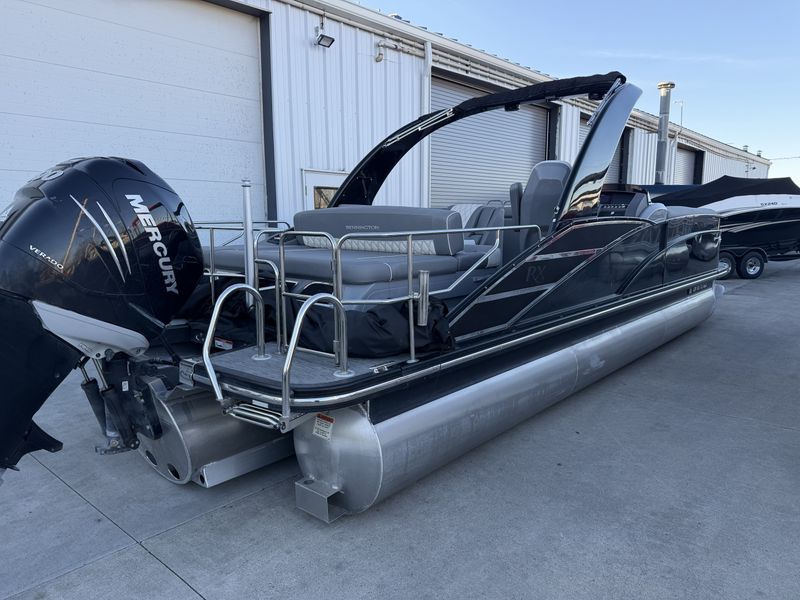 Boat Image 13