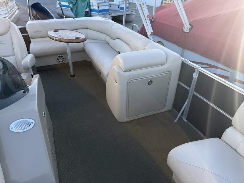 2013 Misty Harbor 2385 Sportoon