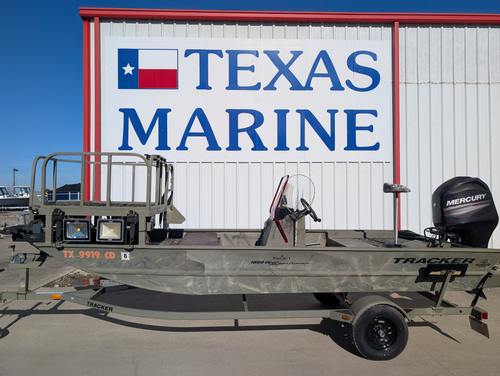 2014 Tracker 1860 CC Sports