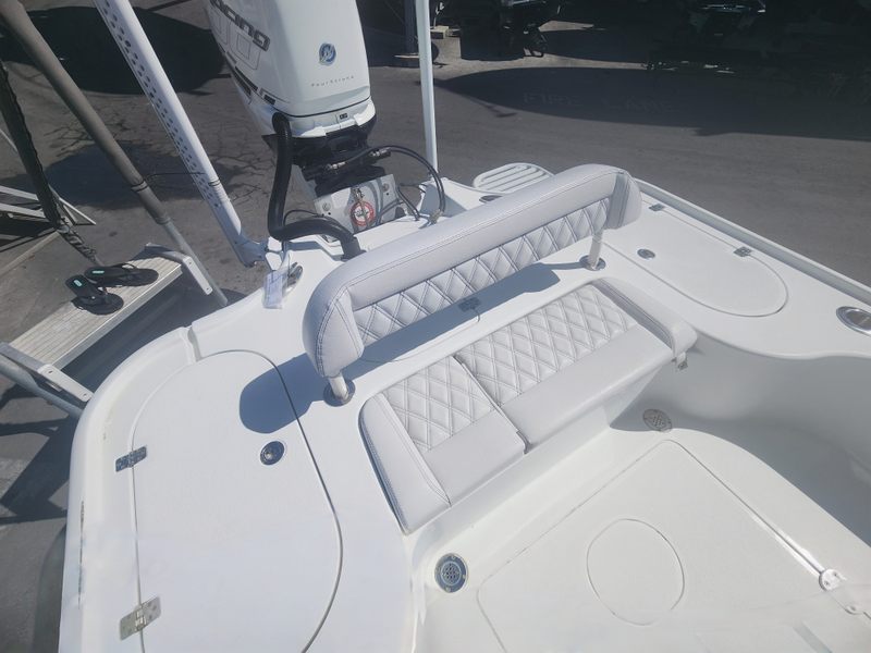 Boat Image 11