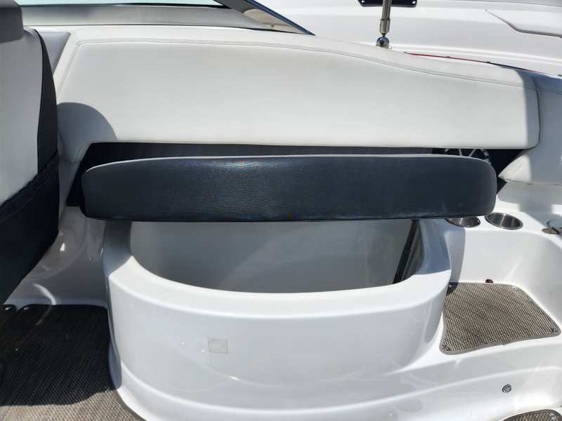Boat Image 10