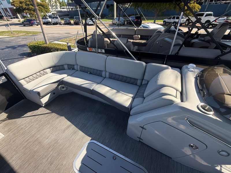 Boat Image 6