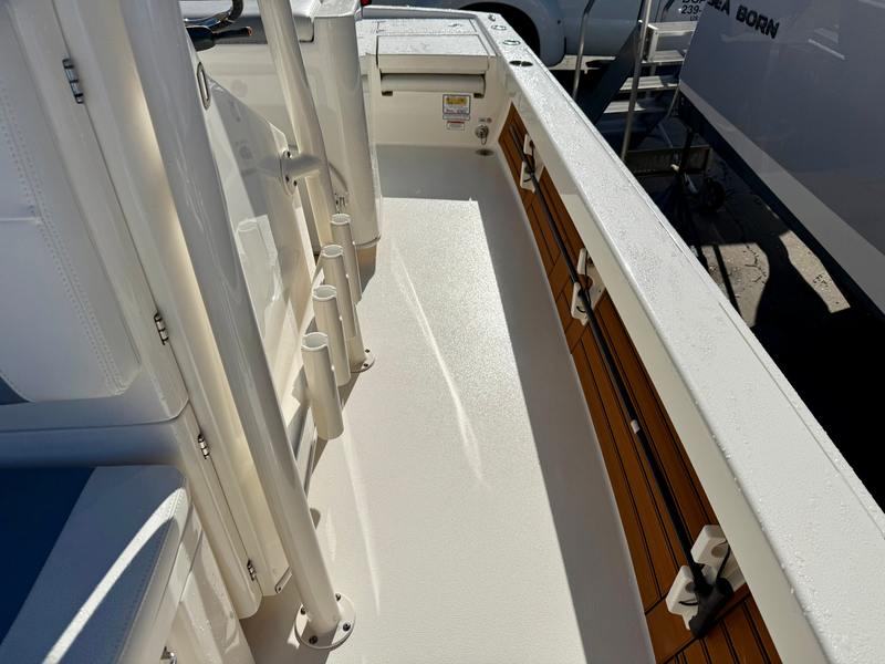 Boat Image 17